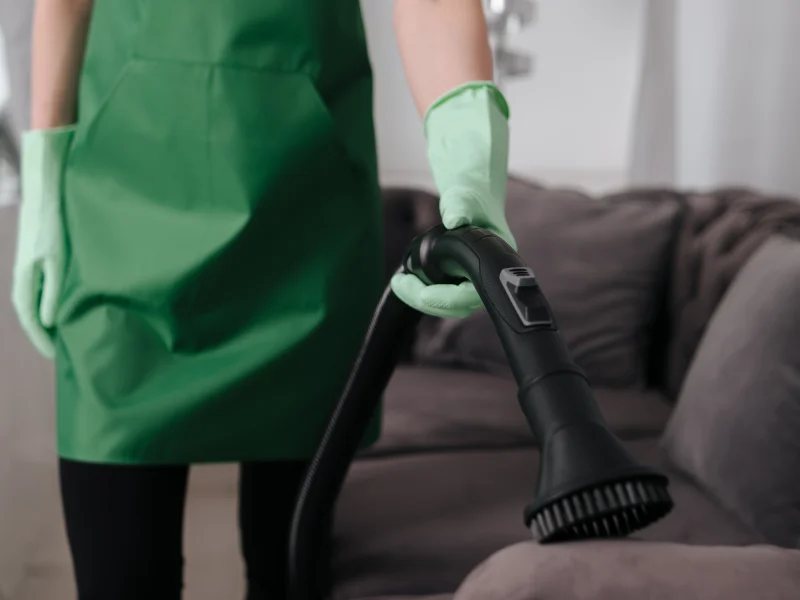 Уборка после потопа в Омске